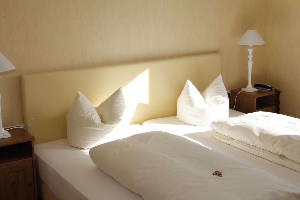 Landhotel Franck Garni Brietlingen Номер фото